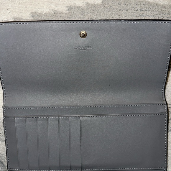 Coach Slim Trifold Wallet - Picture 2 of 5